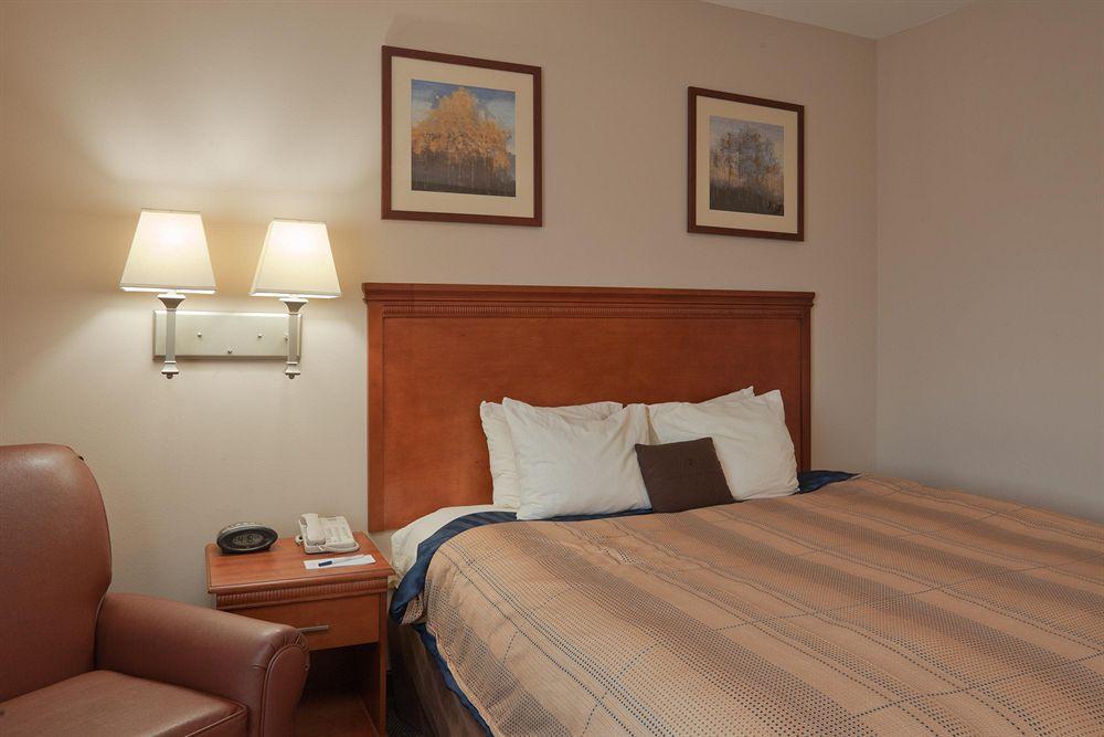 Candlewood Suites Pearl By Ihg Quarto foto