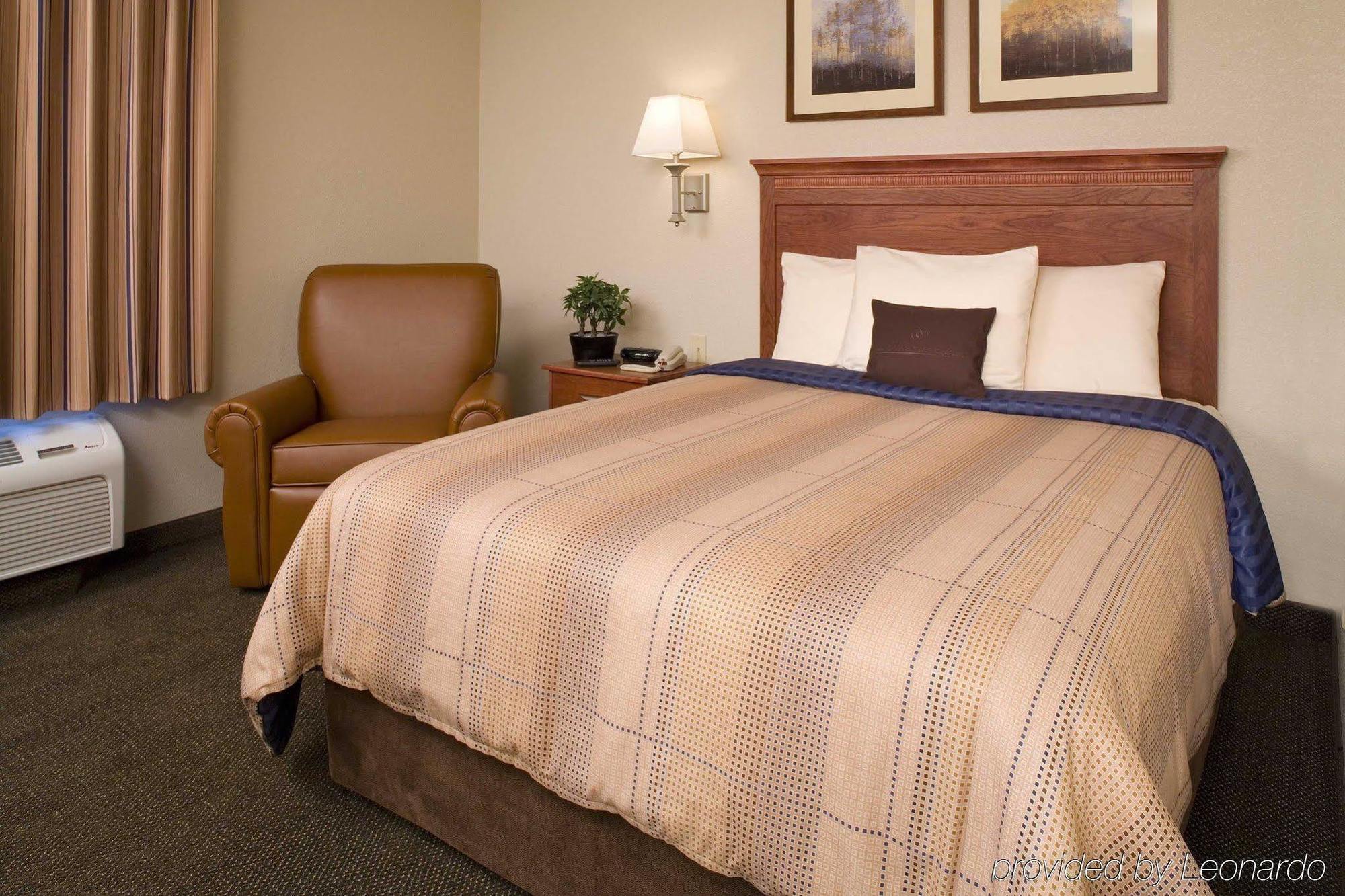 Candlewood Suites Pearl By Ihg Exterior foto